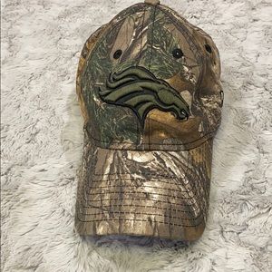 Denver Broncos Realtree Camo Hat